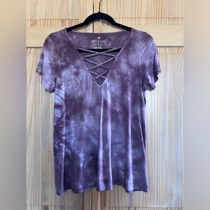 American Eagle V-neck purple tie dye t shirt size small